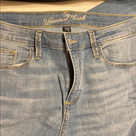 Universal Thread Jeans - Picture 2 of 4